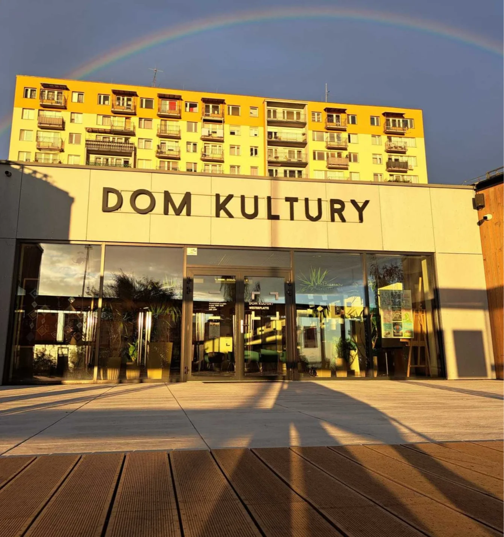 Baner Listopad w Domu Kultury Westerplatte